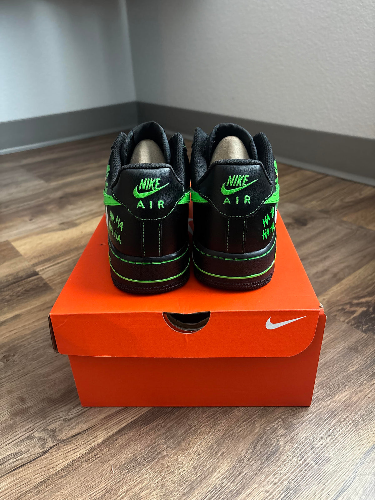 SWAG FORCES (30 PAIRS ONLY)